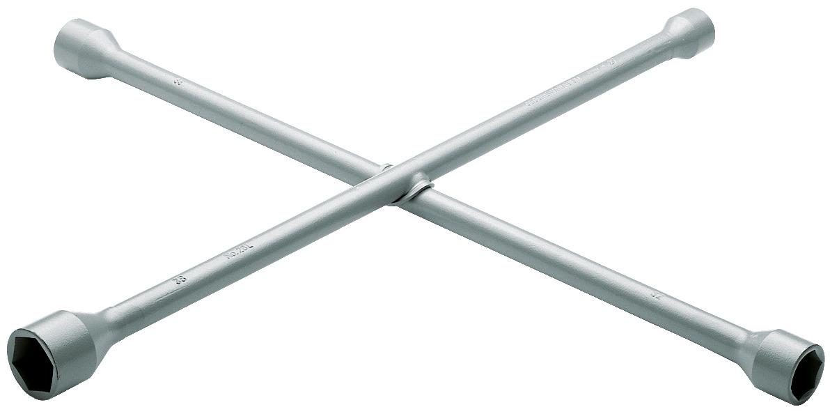 28 LM - LV 4-way wheel wrench for trucks